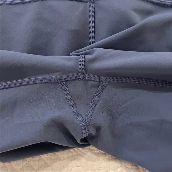 Lululemon Leggings size 8 In Movement 7/8 Tight *Everlux 25" - Picture 7 of 10
